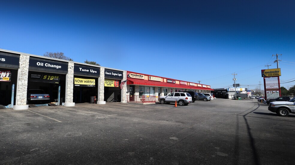 More Photos Of 1626-1632 Pat Booker Rd, Universal City Storefront For Lease