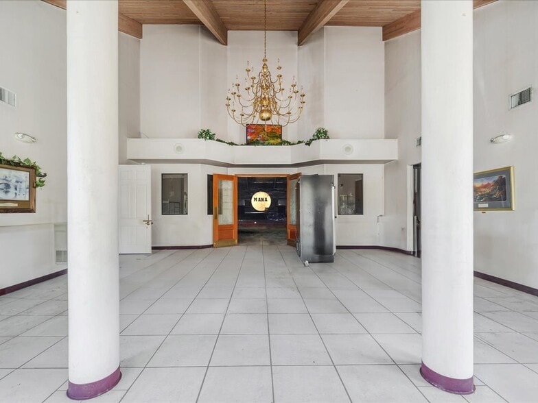 More Photos Of 4630 Palm Beach Blvd, Fort Myers Religious Facility For Sale