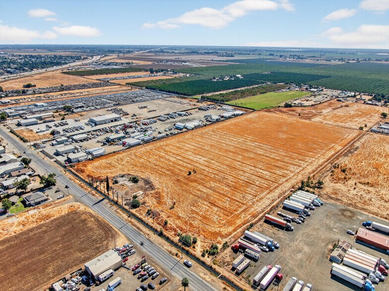 More Photos Of 864 E Childs Ave, Merced Land For Sale