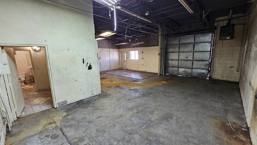 More Photos Of 7000 E 58th Ave, Commerce City Warehouse For Lease