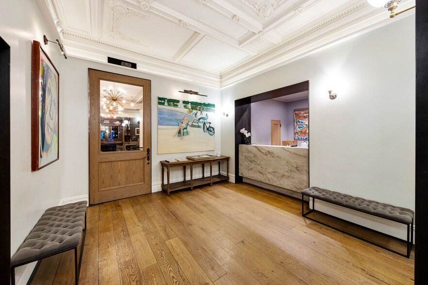 More Photos Of 34 E 32nd St, New York Hotel For Sale