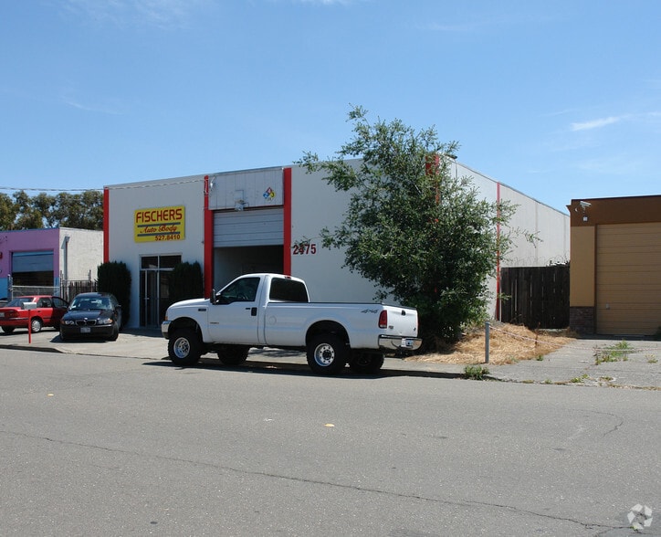 More Photos Of 2475 Bluebell Dr, Santa Rosa Industrial For Lease