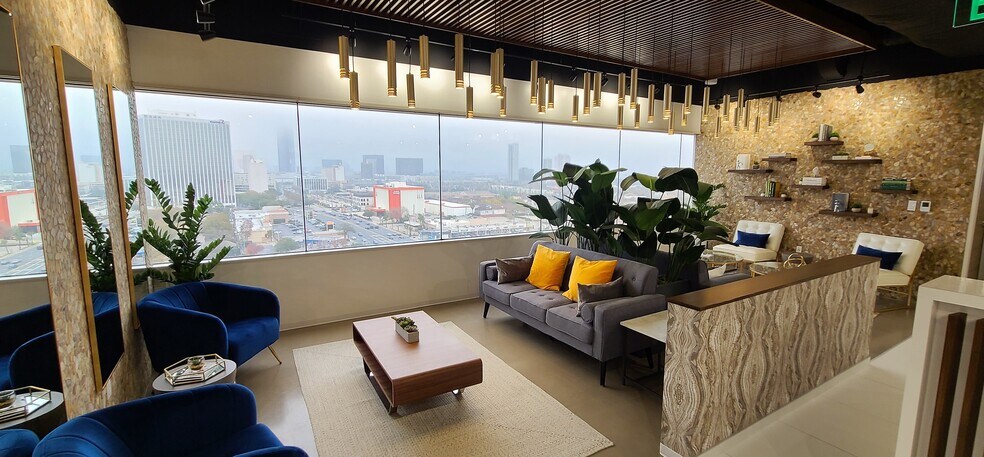 More Photos Of 5718 Westheimer Rd, Houston Coworking Space