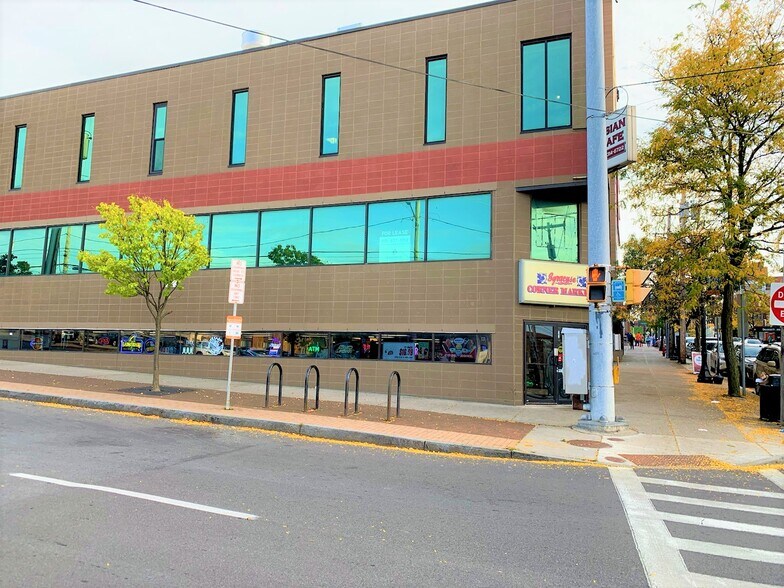 More Photos Of 701 S Crouse Ave, Syracuse Freestanding For Lease