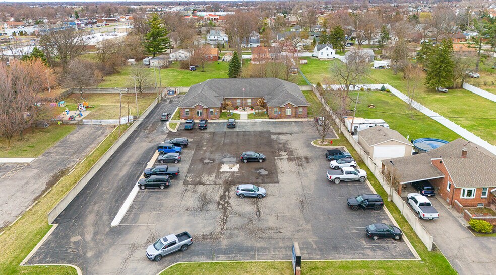 More Photos Of 15195 Allen Rd, Southgate Rehabilitation Center For Sale