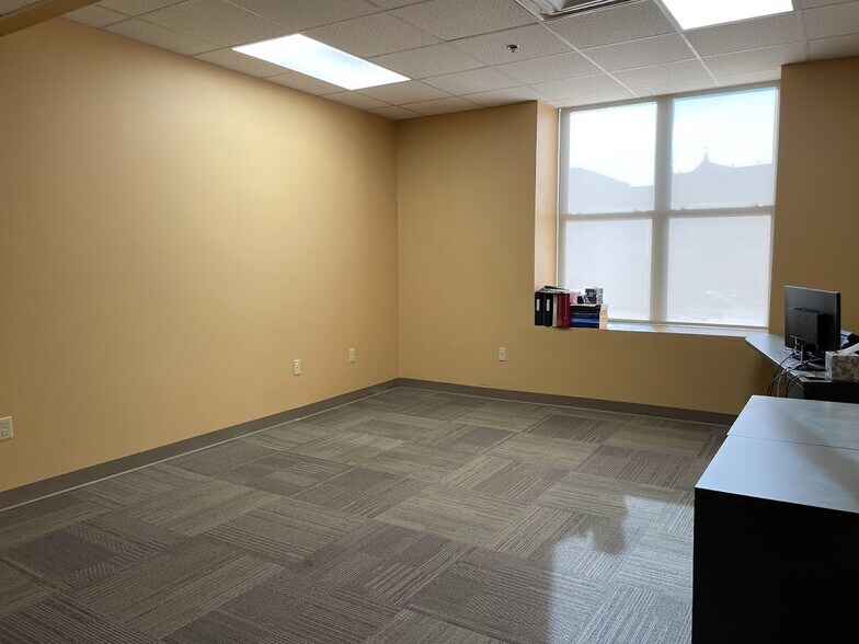 More Photos Of 400 Westminster St, Providence Coworking Space