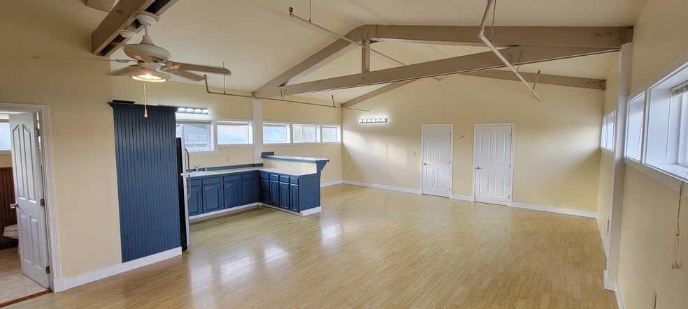 More Photos Of 3511 136th St NE, Marysville Manufacturing For Lease