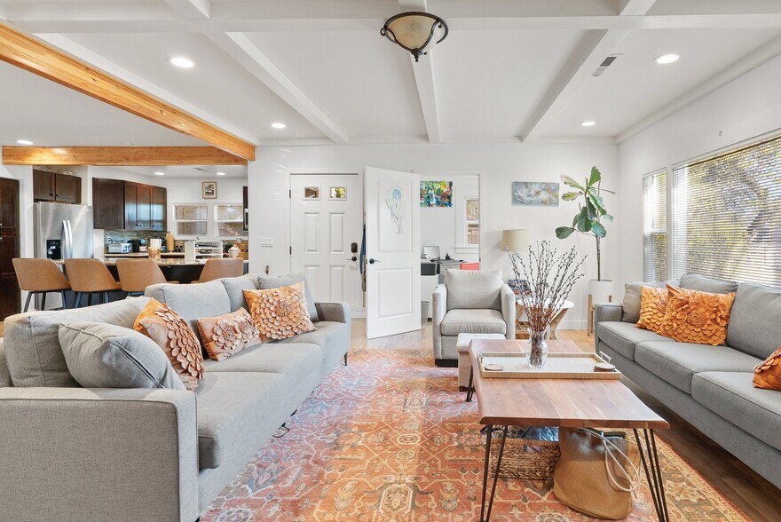 More Photos Of 420 Capitola Road Ext, Santa Cruz Apartments For Sale