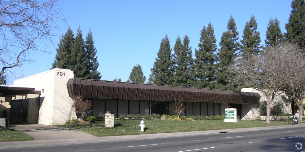 More Photos Of 701 Howe Ave, Sacramento Medical For Lease