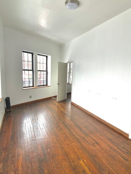 More Photos Of 1159 Flatbush Ave, Brooklyn General Retail For Lease