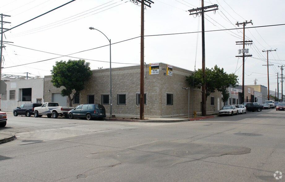 Primary Photo Of 3498 Union Pacific Ave, Los Angeles Manufacturing For Lease