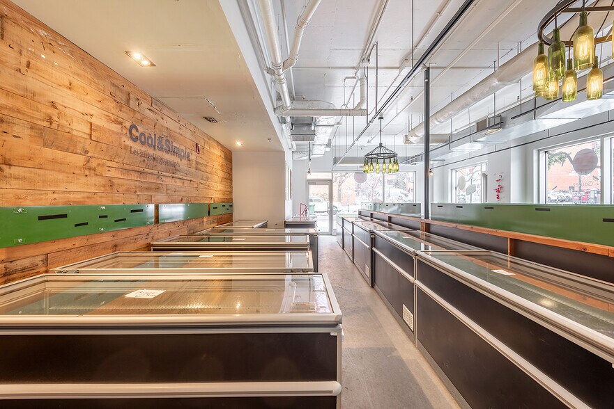 More Photos Of 5855-5875 Av De Monkland, Montréal Apartments For Lease