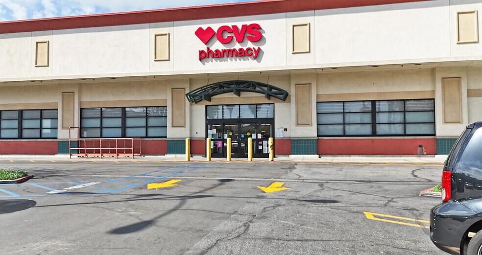 More Photos Of 3575 Atlantic Ave, Long Beach Unknown For Lease