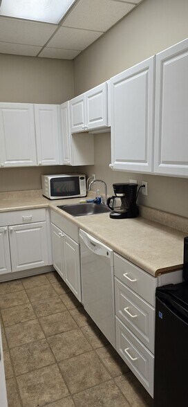 More Photos Of 3778 Lavista Rd, Tucker Office For Lease