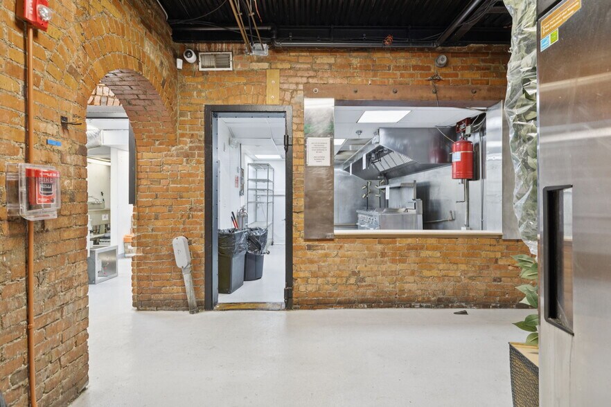 More Photos Of 108 Bridge St, Franklin Storefront For Sale