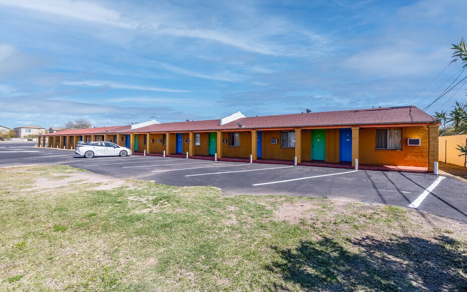 More Photos Of 3526 E Benson Hwy, Tucson Hotel For Sale