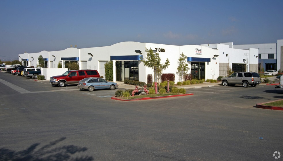 More Photos Of 31885 Corydon Rd, Lake Elsinore Warehouse For Lease