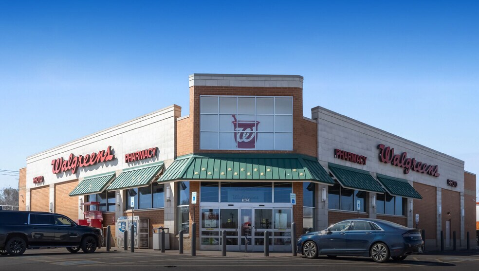 Primary Photo Of 1621 S Division St, Guthrie Drugstore For Sale