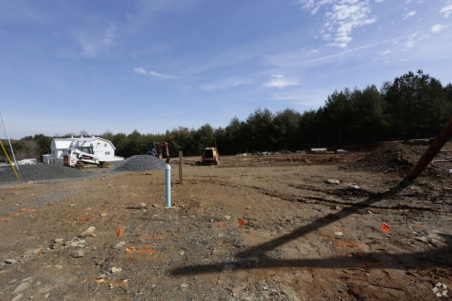 More Photos Of 115 The Plains Rd, Middleburg Office For Lease