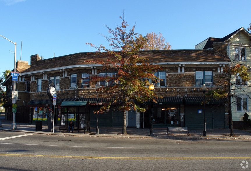 Primary Photo Of 322-328 Central Ave, Orange Storefront Retail Residential For Lease