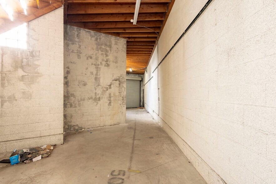 More Photos Of 4931 Venice Blvd, Los Angeles Storefront For Lease