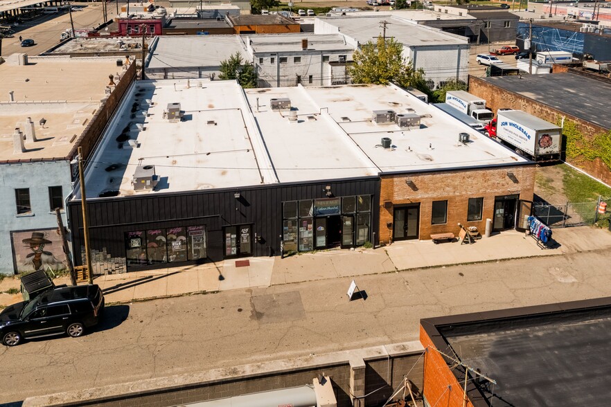 More Photos Of 1515-1525 Division St, Detroit Storefront For Sale