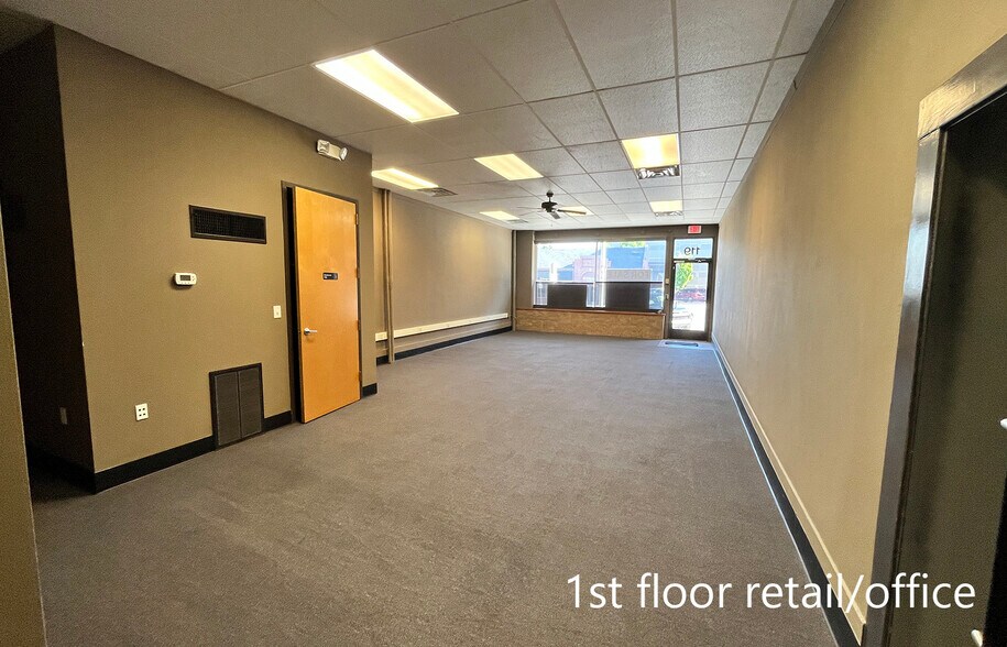 More Photos Of 117 SW 6th Ave, Topeka Office For Sale