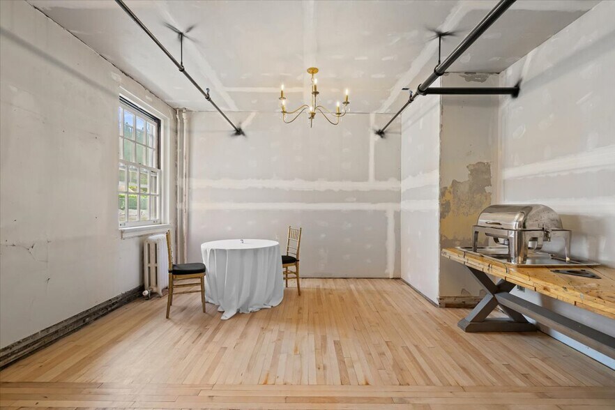 More Photos Of 99 Sather Field Rd, Silverton Lodge Meeting Hall For Sale