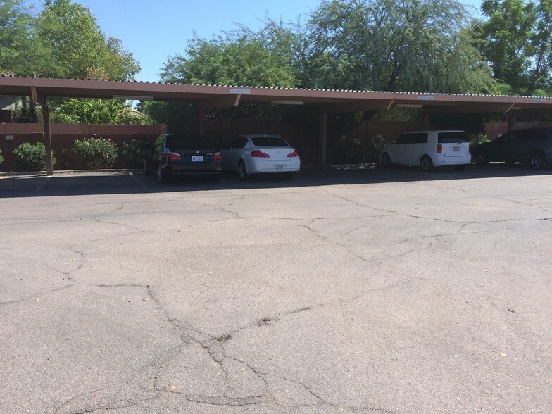 More Photos Of 325 N Alma School Rd, Chandler Office For Lease