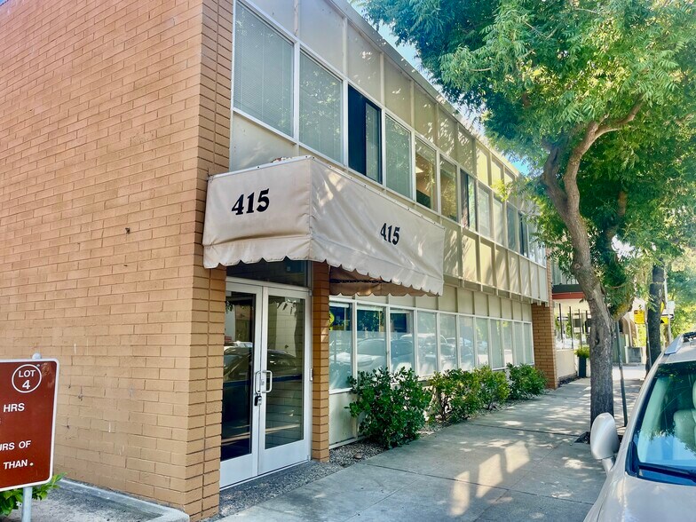 Primary Photo Of 415 Cambridge Ave, Palo Alto Medical For Lease
