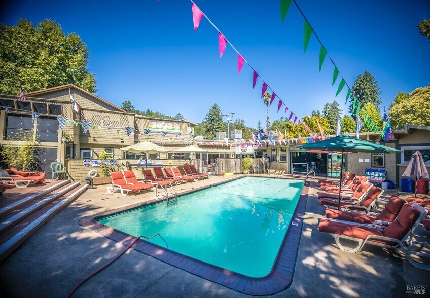 More Photos Of 16390 4th St, Guerneville Hotel For Sale