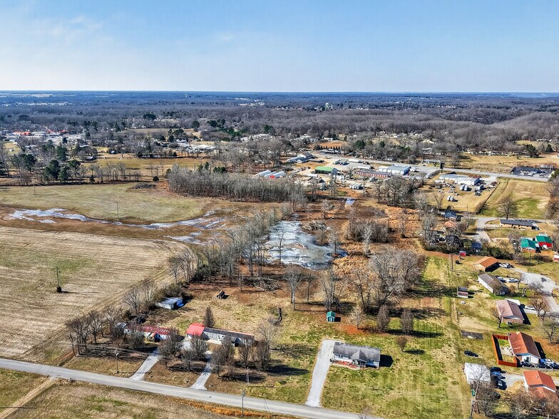 More Photos Of 2668 Huntsville Hwy, Fayetteville General Retail For Sale
