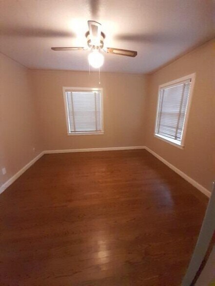 More Photos Of 3226 W St, Sacramento Apartments For Sale