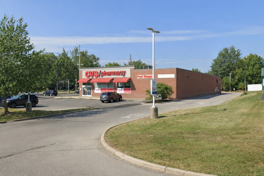 More Photos Of 618 S Main St, North Webster Drugstore For Sale