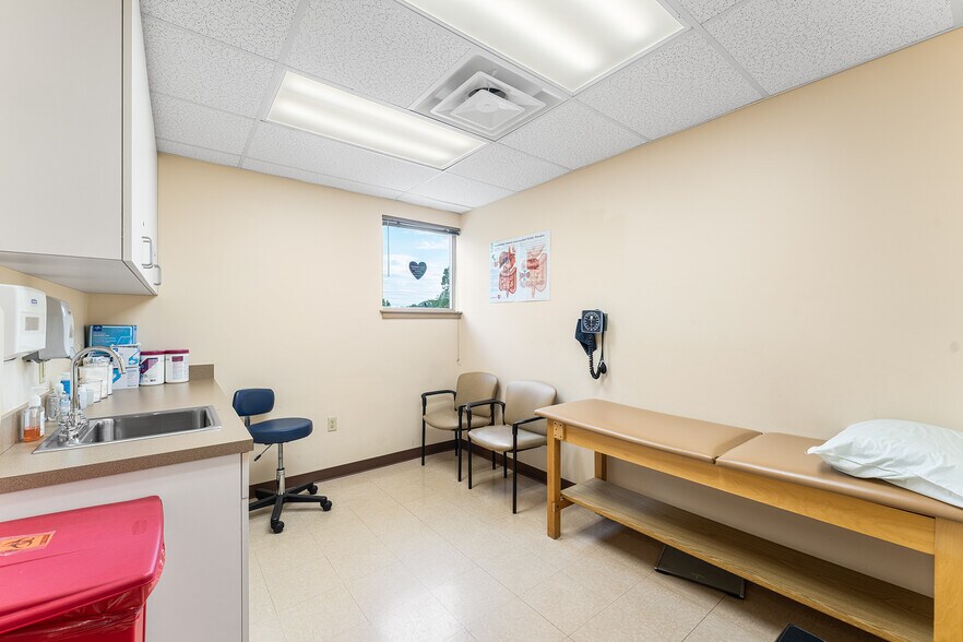 More Photos Of 1206 W Sherman Ave, Vineland Medical For Sale