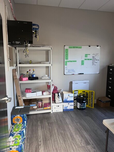 More Photos Of 2801 McKinley Ave, Fort Smith Warehouse For Lease