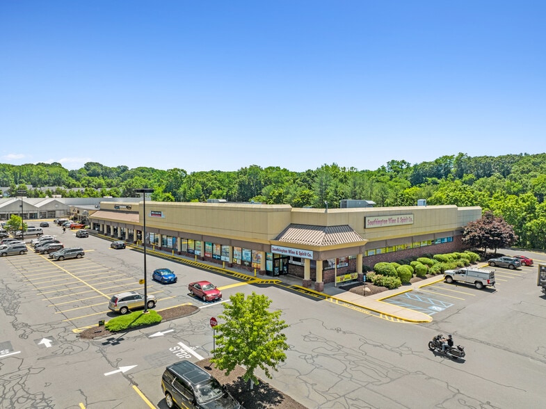 More Photos Of 235 Queen St, Southington Unknown For Lease