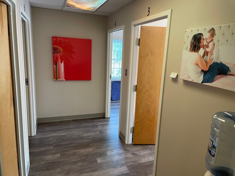 More Photos Of 4910 31st St S, Arlington Medical For Lease