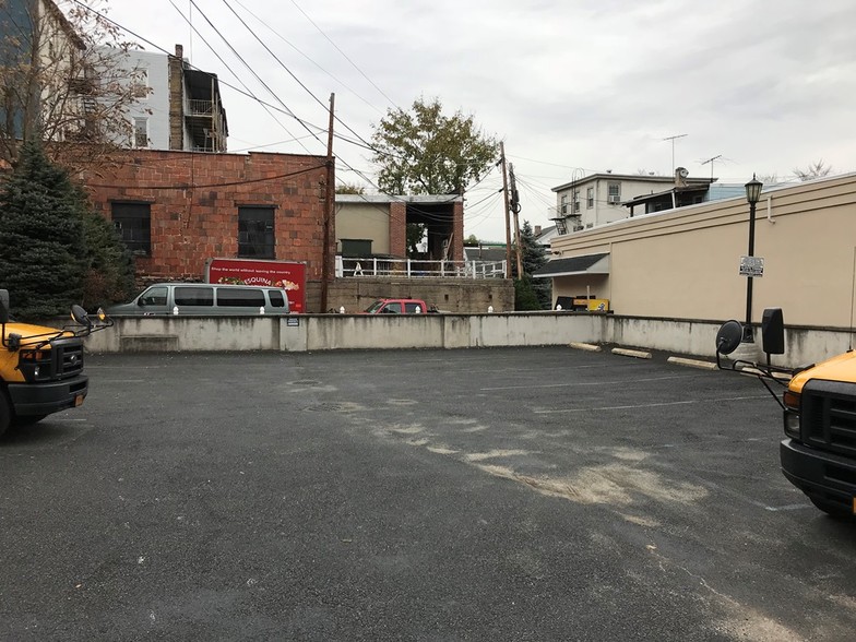 More Photos Of 128 Cortlandt St, Tarrytown Storefront Retail Residential For Sale