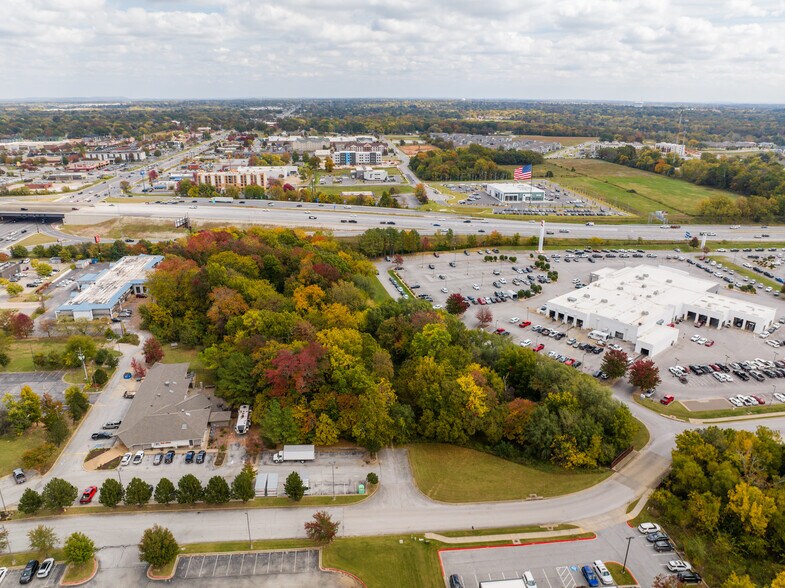 More Photos Of 301 SE Metro Pky, Rogers Land For Sale