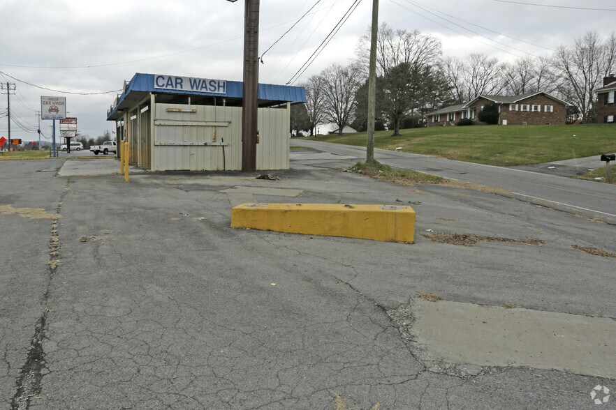 More Photos Of 7408 Maynardville Hwy, Knoxville Carwash For Sale