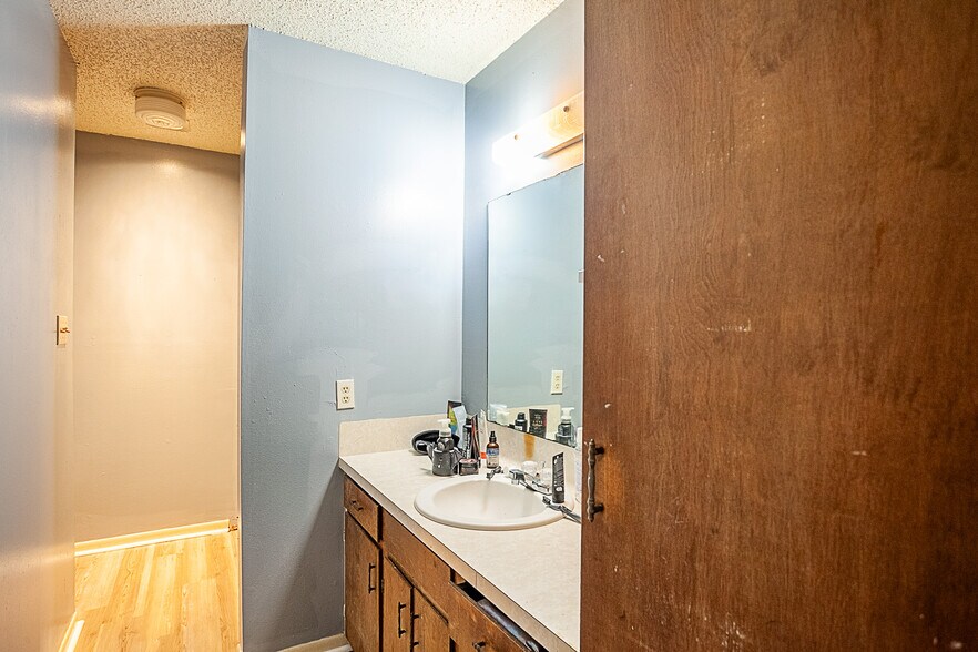 More Photos Of 750 S 3rd St, Silsbee Apartments For Sale