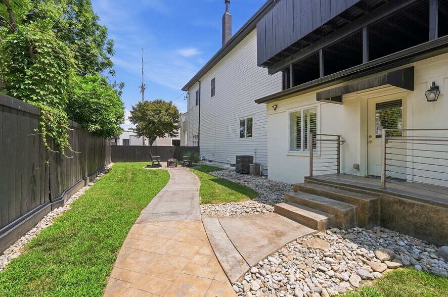 More Photos Of 8177 S Route 48, Maineville Office For Sale