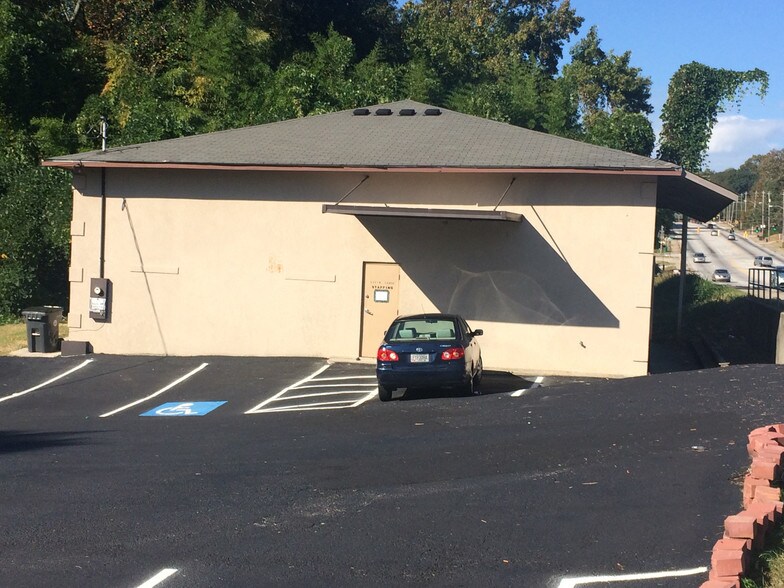 More Photos Of 982 Cleveland Ave, Atlanta Office For Sale
