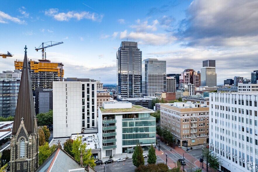 More Photos Of 1155 SW Morrison St, Portland Coworking Space