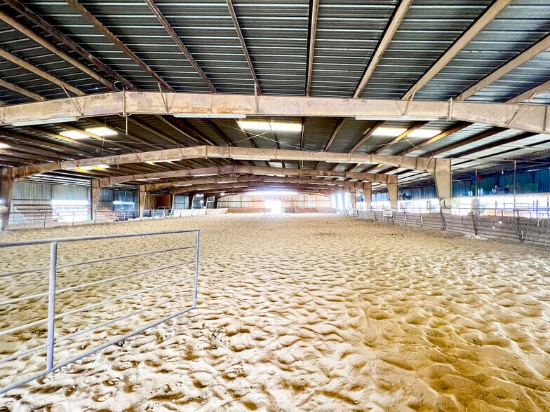 More Photos Of 4901 Eagle Pass Rd, Abilene Warehouse For Sale