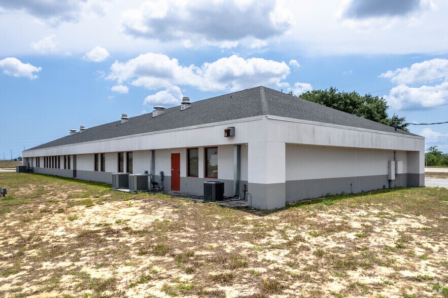 More Photos Of 1600 Sun Pure Rd, Avon Park Medical For Lease