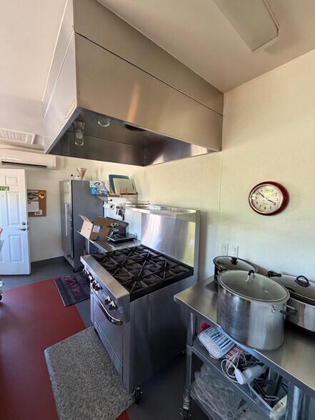 More Photos Of 720 E Washington St, Petaluma Office For Sale