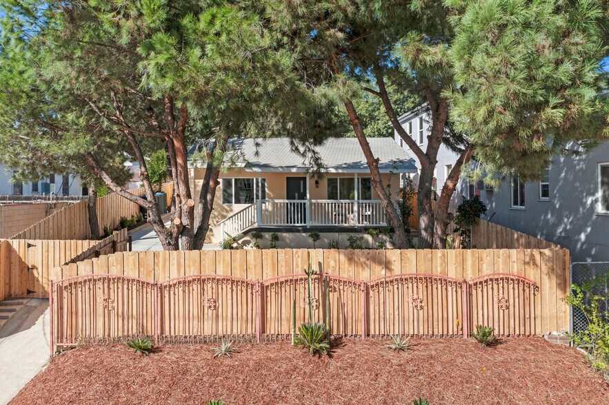 More Photos Of 4363 Eagle Rock Blvd, Los Angeles Multifamily For Sale