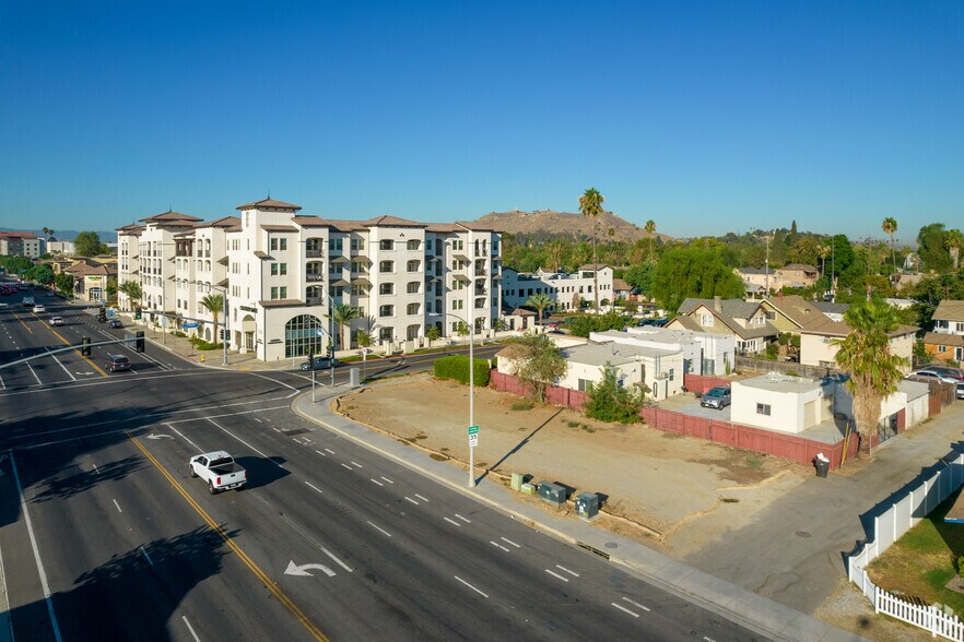 More Photos Of 3071 Market St, Riverside Land For Sale